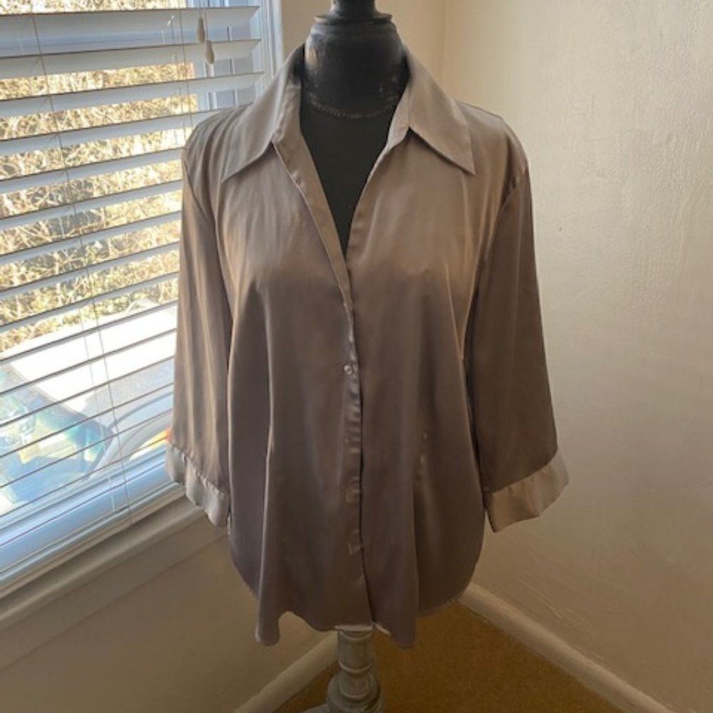 Allison Morgan Gray button down blouse, size 1X
